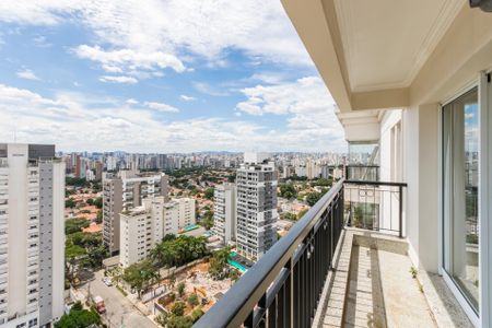Apartamento à venda com 270m², 3 quartos e 5 vagas Apartamento à venda com 270m², 3 quartos e 5 vagasVaranda da Sala 2