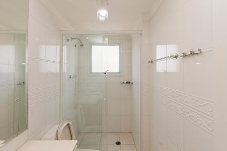 Apartamento à venda com 270m², 3 quartos e 5 vagas Apartamento à venda com 270m², 3 quartos e 5 vagasBanheiro da Suíte 2