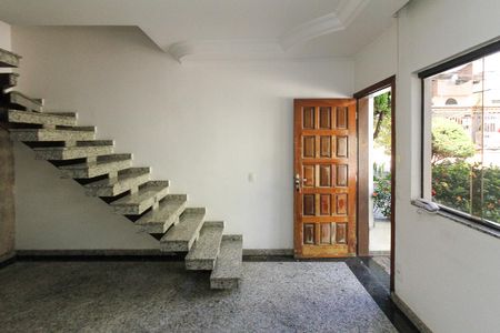 Casa de condomínio à venda com 80m², 2 quartos e 1 vagaSala