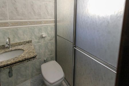 Casa de condomínio à venda com 80m², 2 quartos e 1 vagaBanheiro do Quarto 1