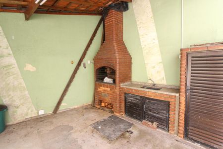 Casa de condomínio à venda com 80m², 2 quartos e 1 vagaÁrea Externa