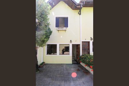 Casa de condomínio à venda com 80m², 2 quartos e 1 vagaÁrea Externa