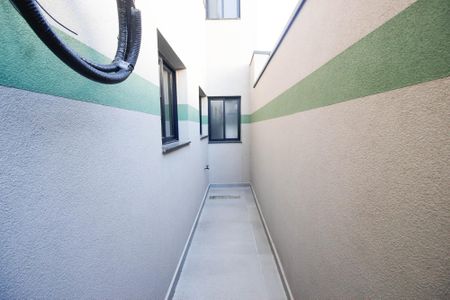 Corredor de apartamento para alugar com 1 quarto, 37m² em Carandiru, São Paulo