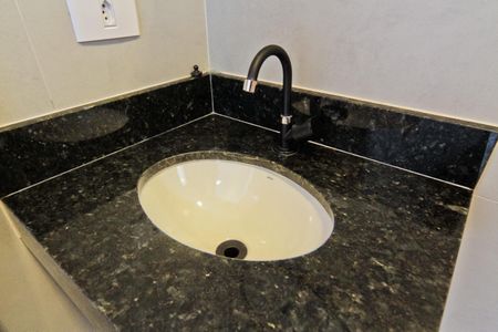 Apartamento para alugar com 32m², 1 quarto e sem vaga Apartamento para alugar com 32m², 1 quarto e sem vagaBanheiro