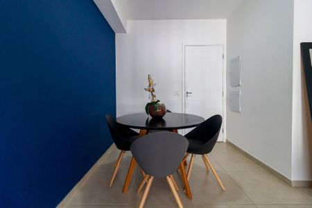 Apartamento à venda com 69m², 1 quarto e 1 vaga Apartamento à venda com 69m², 1 quarto e 1 vagaSala