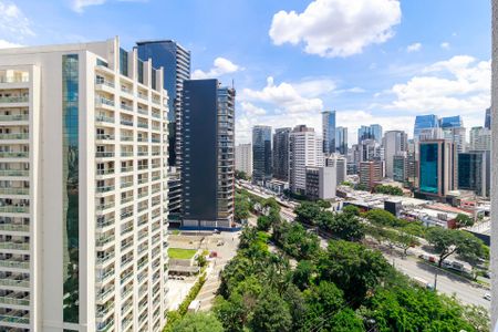 Apartamento à venda com 69m², 1 quarto e 1 vaga Apartamento à venda com 69m², 1 quarto e 1 vagaVista da Varanda da Sala