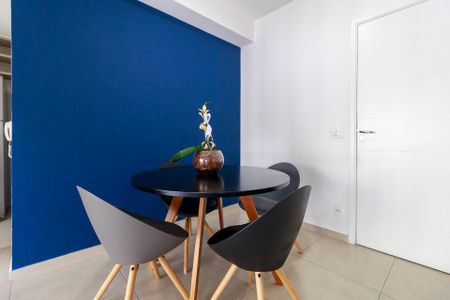 Apartamento à venda com 69m², 1 quarto e 1 vaga Apartamento à venda com 69m², 1 quarto e 1 vagaSala