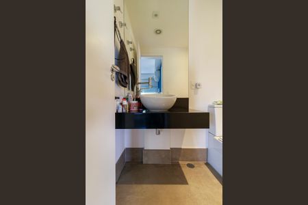 Apartamento à venda com 69m², 1 quarto e 1 vaga Apartamento à venda com 69m², 1 quarto e 1 vagaLavabo da Sala