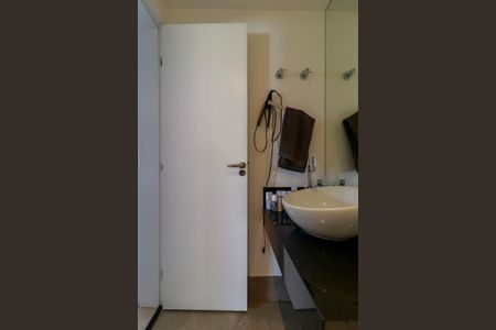Apartamento à venda com 69m², 1 quarto e 1 vaga Apartamento à venda com 69m², 1 quarto e 1 vagaLavabo da Sala