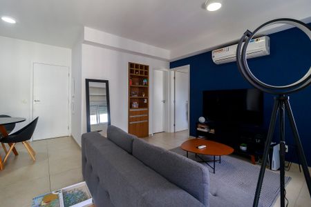 Apartamento à venda com 69m², 1 quarto e 1 vaga Apartamento à venda com 69m², 1 quarto e 1 vagaSala