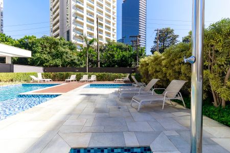 Apartamento à venda com 69m², 1 quarto e 1 vaga Apartamento à venda com 69m², 1 quarto e 1 vagaPiscina