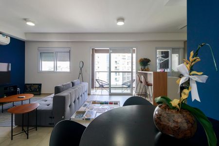 Apartamento à venda com 69m², 1 quarto e 1 vaga Apartamento à venda com 69m², 1 quarto e 1 vagaSala