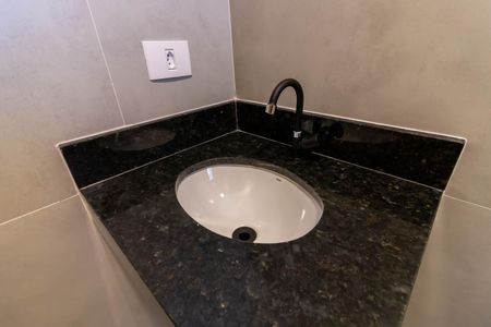 Apartamento para alugar com 32m², 1 quarto e sem vaga Apartamento para alugar com 32m², 1 quarto e sem vagaBanheiro