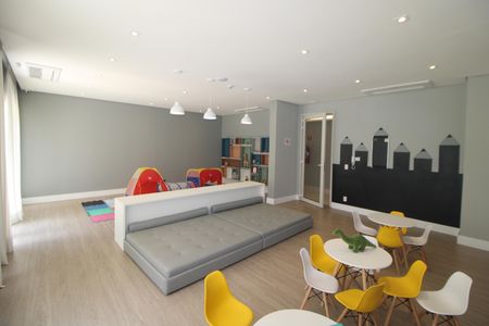 Apartamento à venda com 106m², 2 quartos e 1 vagaÁrea Comum