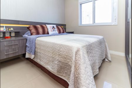 Apartamento à venda com 93m², 2 quartos e 2 vagasSuíte