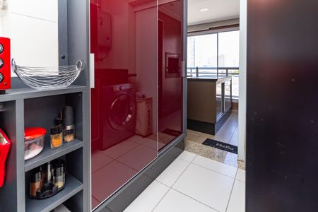 Apartamento à venda com 93m², 2 quartos e 2 vagasLavanderia