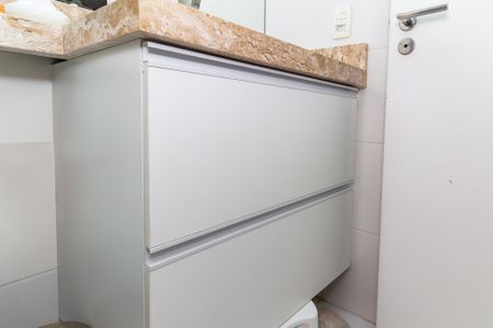 Apartamento à venda com 93m², 2 quartos e 2 vagasBanheiro da Suíte 2