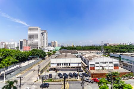 Apartamento à venda com 93m², 2 quartos e 2 vagasSuíte