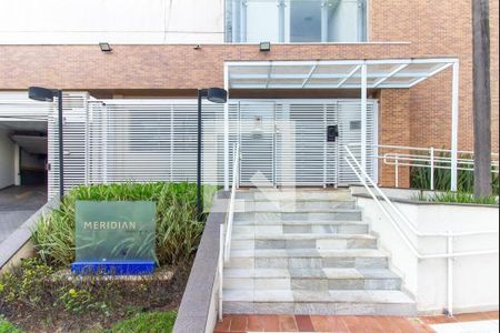 Apartamento à venda com 93m², 2 quartos e 2 vagasEntrada