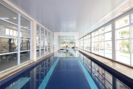 Apartamento à venda com 93m², 2 quartos e 2 vagasPiscina