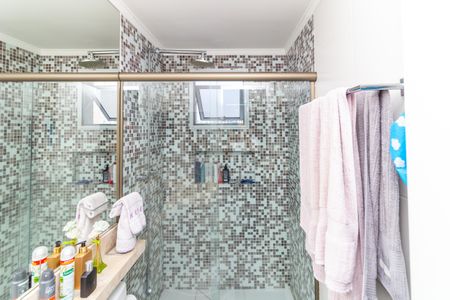 Apartamento à venda com 93m², 2 quartos e 2 vagasBanheiro da Suíte