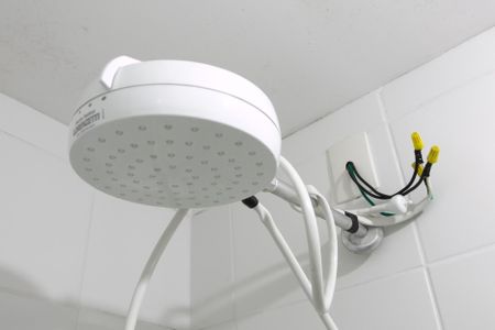 Apartamento para alugar com 48m², 2 quartos e 1 vagaChuveiro