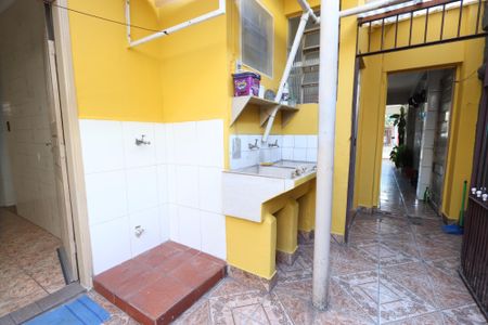 Casa à venda com 55m², 2 quartos e sem vagaLavanderia