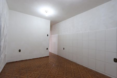 Casa à venda com 55m², 2 quartos e sem vagaSala