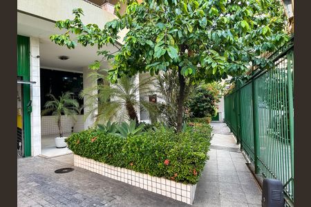 Apartamento à venda com 80m², 2 quartos e 1 vagaÁrea comum