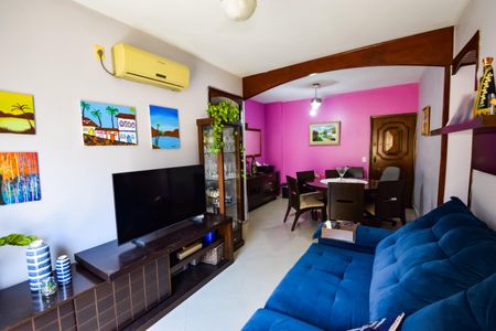 Apartamento à venda com 80m², 2 quartos e 1 vagaSala