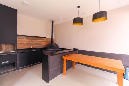 Apartamento para alugar com 40m², 2 quartos e sem vaga Apartamento para alugar com 40m², 2 quartos e sem vagaÁrea comum - Churrasqueira