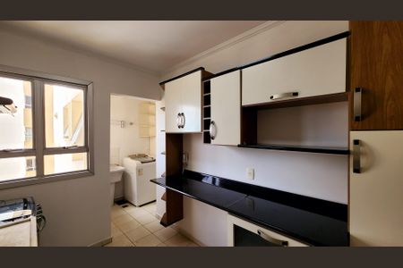 Apartamento à venda com 68m², 3 quartos e 2 vagas Apartamento à venda com 68m², 3 quartos e 2 vagasCozinha e Área de Serviço