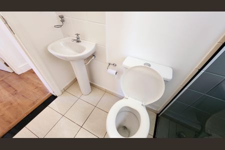 Apartamento à venda com 68m², 3 quartos e 2 vagas Apartamento à venda com 68m², 3 quartos e 2 vagasBanheiro