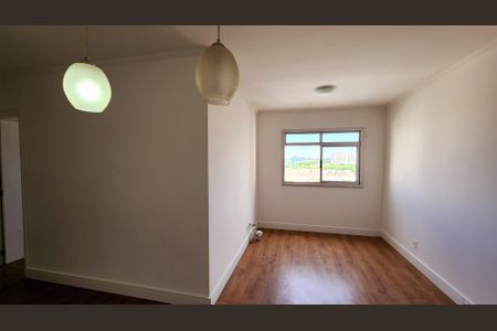 Apartamento à venda com 68m², 3 quartos e 2 vagas Apartamento à venda com 68m², 3 quartos e 2 vagasSala