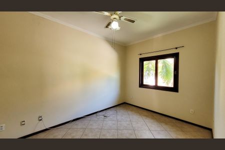 Casa de condomínio para alugar com 350m², 7 quartos e 4 vagasEscritório/Quarto