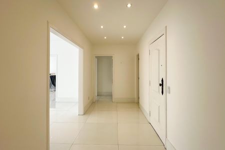 Apartamento para alugar com 240m², 4 quartos e 1 vagaSala