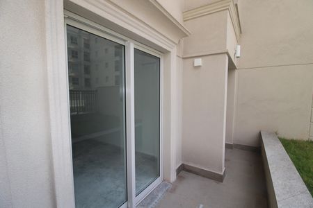 Apartamento à venda com 106m², 2 quartos e 1 vagaÁrea de Serviço