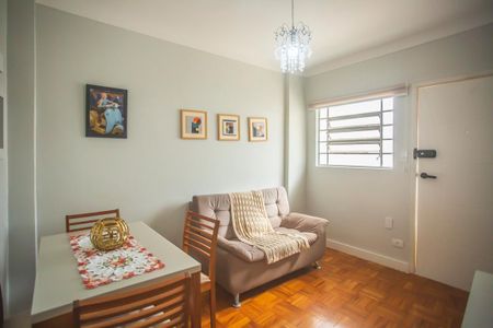 Apartamento à venda com 46m², 2 quartos e sem vaga Apartamento à venda com 46m², 2 quartos e sem vagaSala