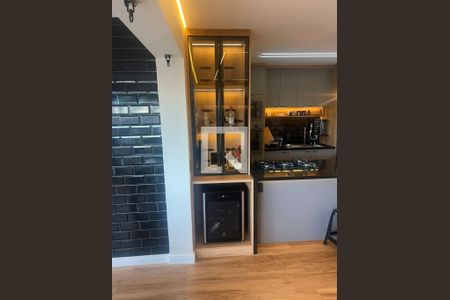 Apartamento à venda com 82m², 2 quartos e 1 vaga