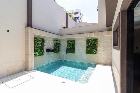 Casa à venda com 211m², 3 quartos e 4 vagas