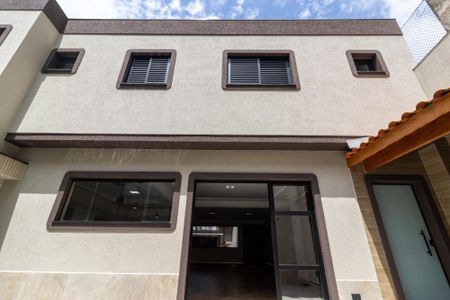 Casa à venda com 211m², 3 quartos e 4 vagas