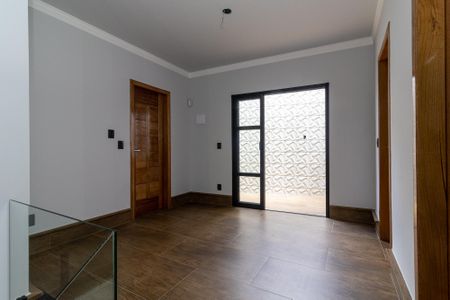 Casa à venda com 211m², 3 quartos e 4 vagas