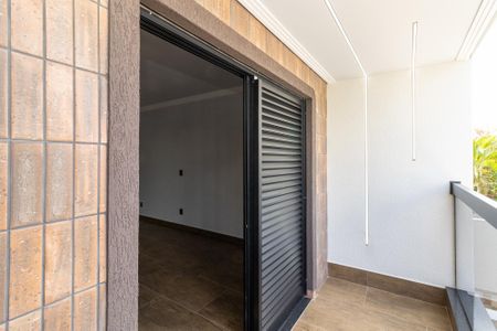 Casa à venda com 211m², 3 quartos e 4 vagas