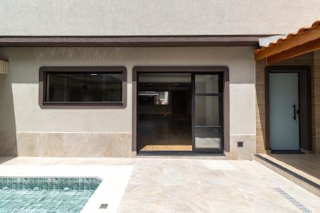 Casa à venda com 211m², 3 quartos e 4 vagas