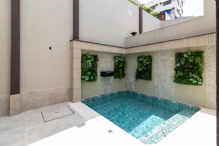 Casa à venda com 211m², 3 quartos e 4 vagas