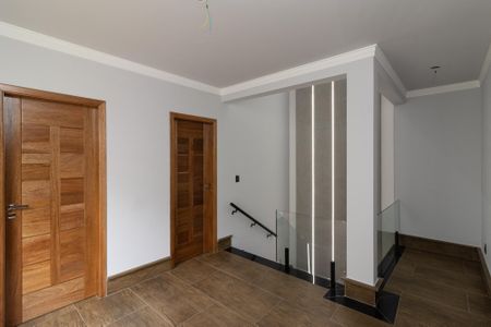 Casa à venda com 211m², 3 quartos e 4 vagas