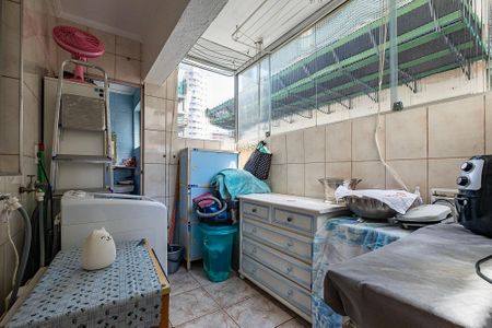 Apartamento à venda com 93m², 3 quartos e 2 vagasCozinha - Lavanderia