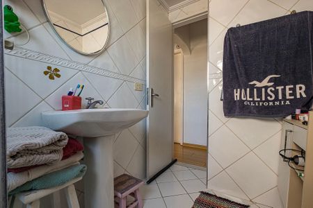 Apartamento à venda com 93m², 3 quartos e 2 vagasBanheiro