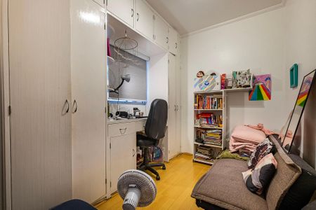 Apartamento à venda com 93m², 3 quartos e 2 vagasQuarto 3