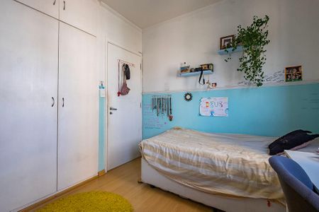 Apartamento à venda com 93m², 3 quartos e 2 vagasQuarto 2